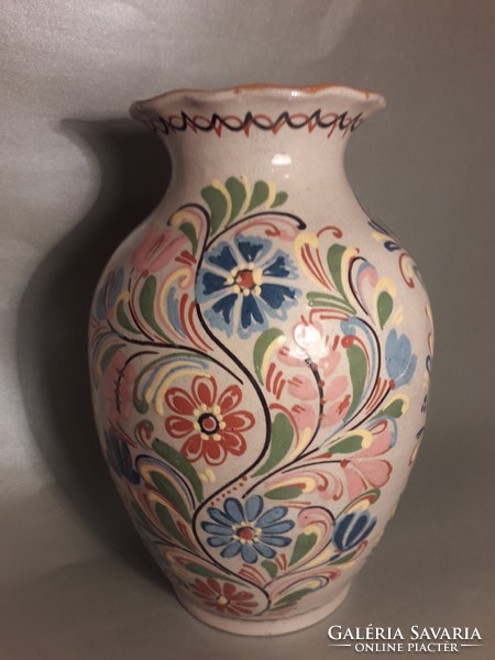 Amazing hand painted Lází j hmv ceramic vase