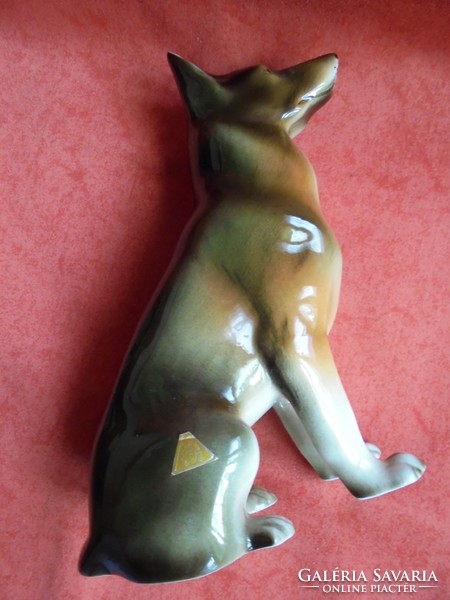 Royal Doux porcelán kutya figura