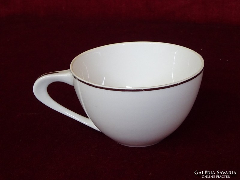 Chinese porcelain tea cup with gold rim. Its diameter is 9.7 cm. He has!