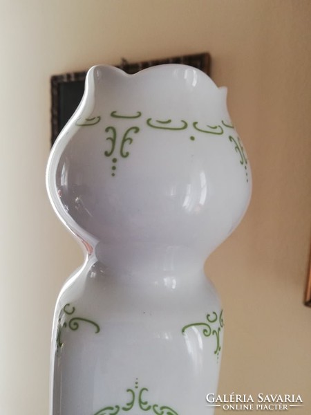 Meseszép német porcelán  váza 22 cm