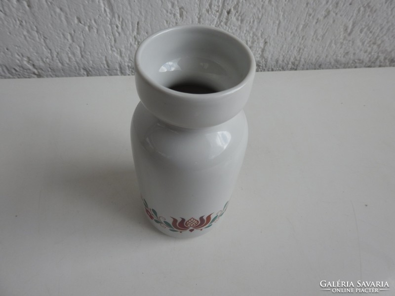 Old vase with Alföldi Kalocsa pattern
