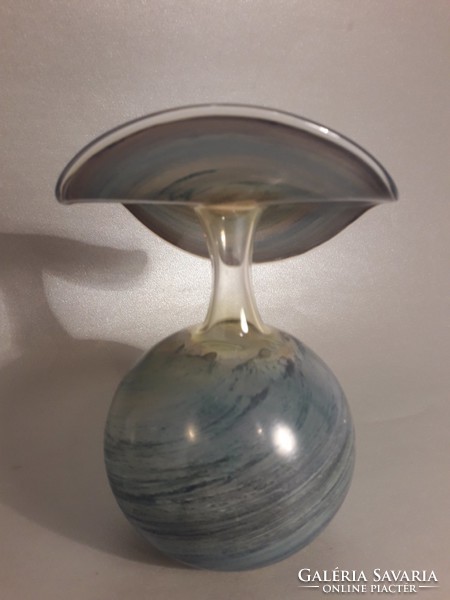 Gorgeous thin-walled flake light goblet glass vase