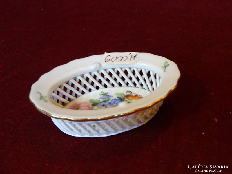 Herend porcelain oval wicker basket, damaged, with a wonderful rare flower. He has!