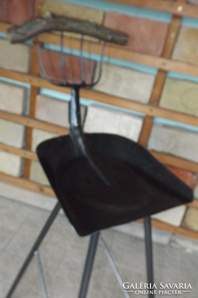 MKovács-Manó alkotás Retro Lapát szék Loft ipari industrial vas bútor lapát bárszék vintage