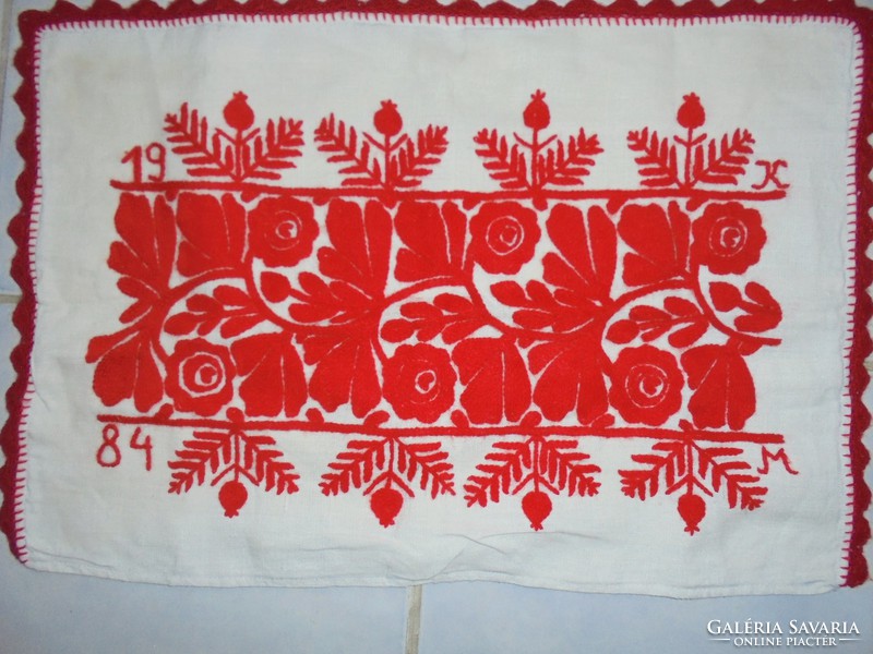 Hímzett díszpárna huzat