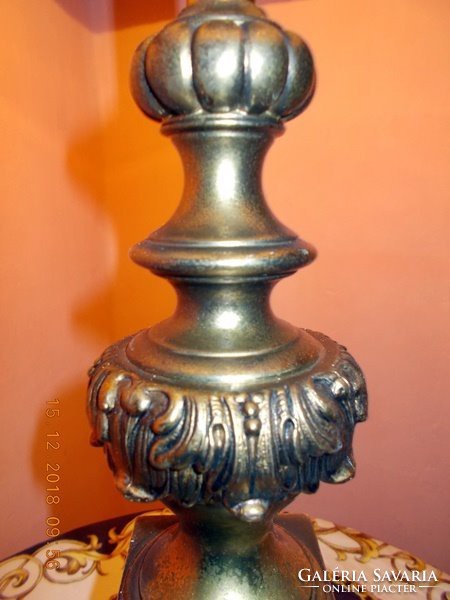S18-27 Barokkos ,selyemernyős asztali lámpa