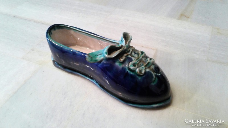 Morvay Zsuzsa artistic ceramics, shoes