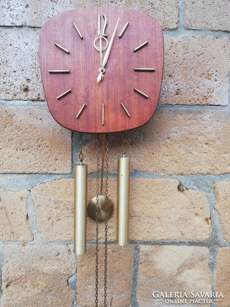 Kieninger mid-century sophisticated Scandinavian-style wall clock with two weights