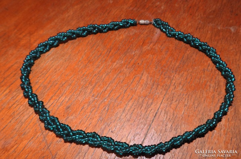 Turquoise pearl necklace