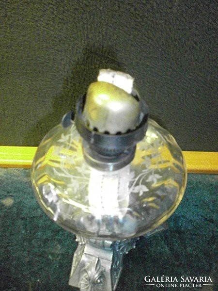 S24 szecessziós petróleum lámpa.
