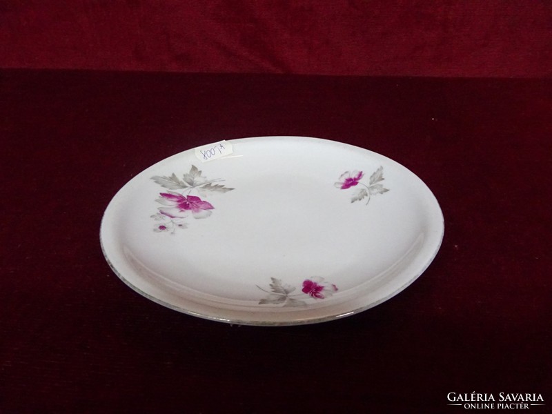 Lowland porcelain cake plate. Cyclamen-colored flower, 16.5 cm in diameter. He has!