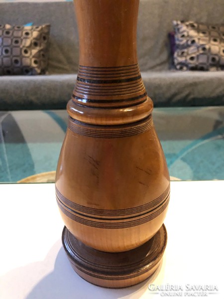 Régi fa váza (javított)