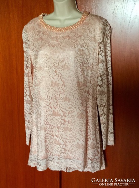 Beautiful tired pink lace dress, tunic from sellei gabi salon, size 40-42