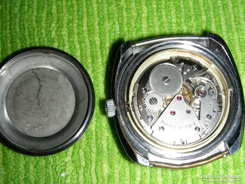 Osco 17 stone watch
