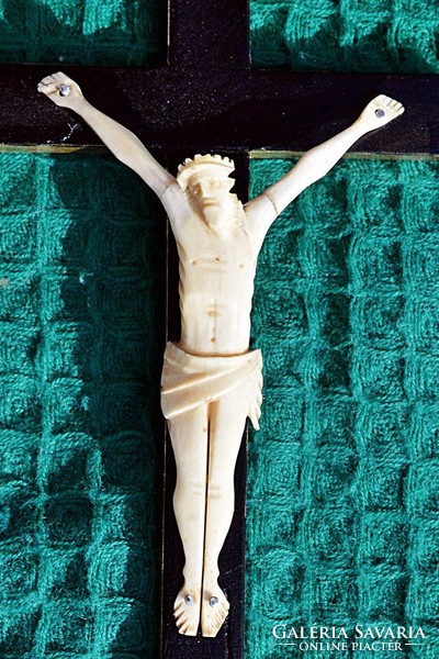 IB. 23. Antik, CSONT Jézus Krisztus 10 cm,  29 cm-es talpas feszület, kereszt, korpusz.1780.