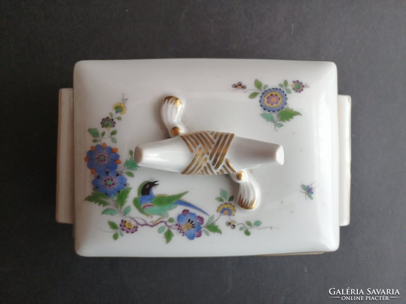 Meissen porcelain painted bonbonnier with a lid - ep