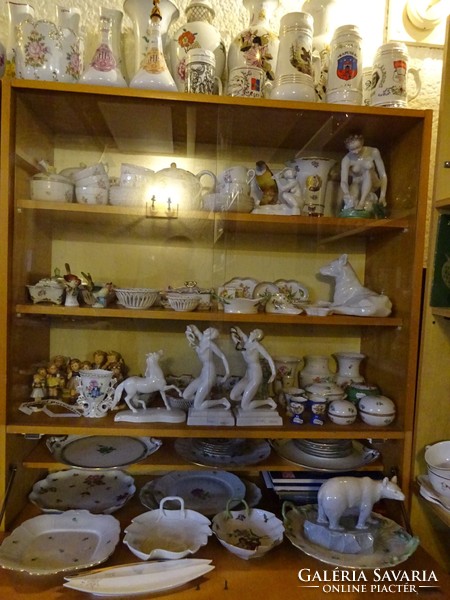Zsolnay porcelán antik, pajzspecsétes lapostányér, több mint 100 éves, vitrin minőség. Vanneki!