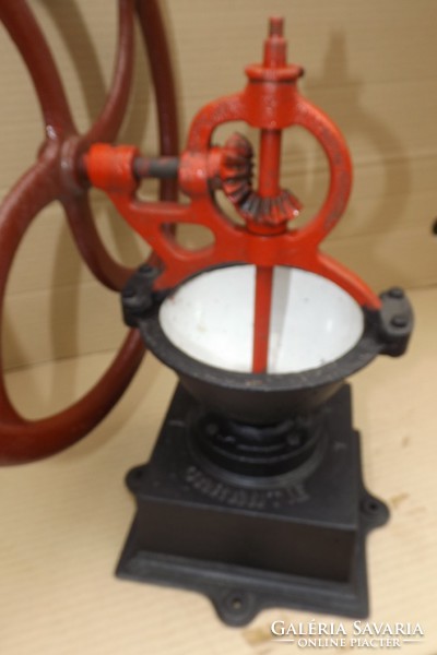 Antique rare big goldenberg coffee pepper grinder grinder cast iron grocery store coffee grinder