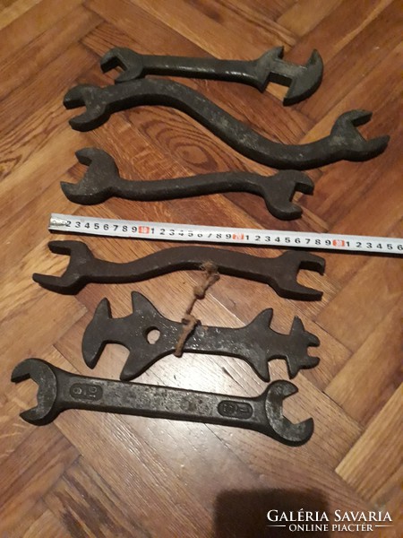 6 very old spanners