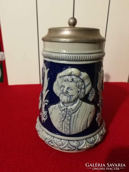 Beer mug with a tin lid, ceramic köo jug with a faience portrait