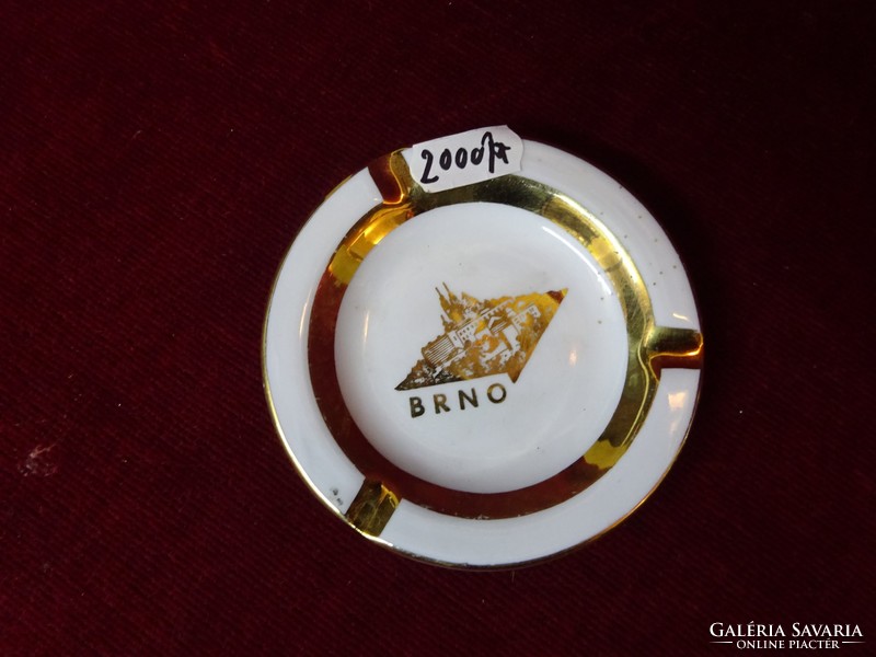 Czechoslovak quality ashtray, 9.5 cm in diameter, with a view of Brno. He has!