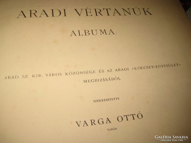 Aradi blood witness album 1890 written by varga ottó, beautiful condition 210 x 290 mm