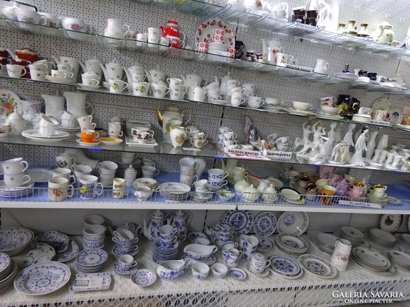 Japán porcelán teáscsésze, átmérője 7 cm, magassága 6 cm. Vanneki!