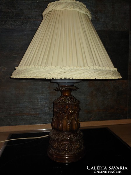 Asztali lámpa   cizellőr munka    60 cm magas