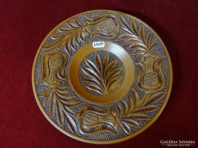 Ceramic wall plate with Hungarian pattern, diameter 26 cm. He has!
