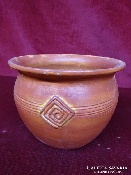 Ceramic pot, height 14 cm, top diameter 17.5 cm. He has!