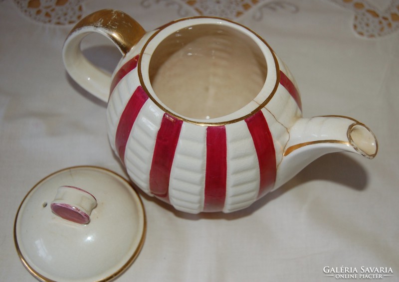 H.J. Wood ltd, burslem English art deco teapot 1940/1950
