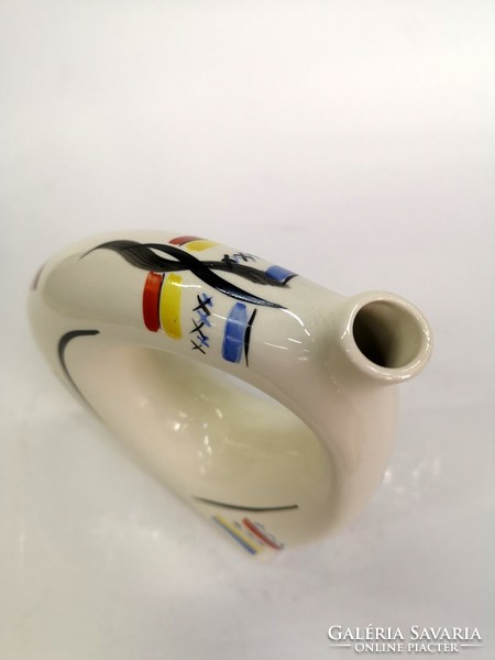 Retro ceramic vase - 04211