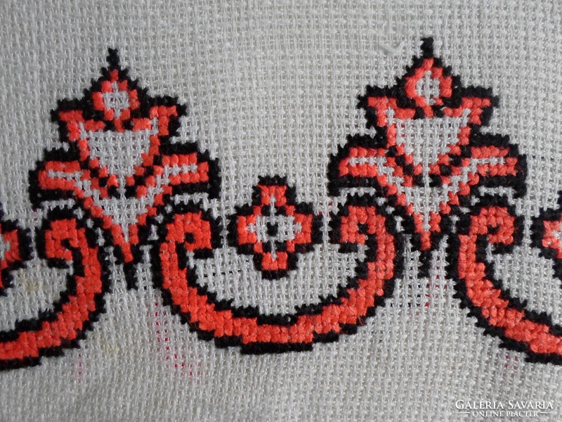 Antique cross stitch needlework 42 x 42 cm