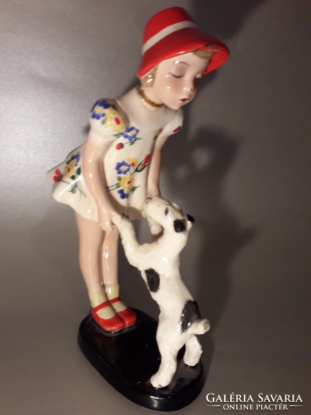 GOLDSCHEIDER - kislány a foxijával - sérült porcelán szobor figura eredeti jelzett restaurálásra