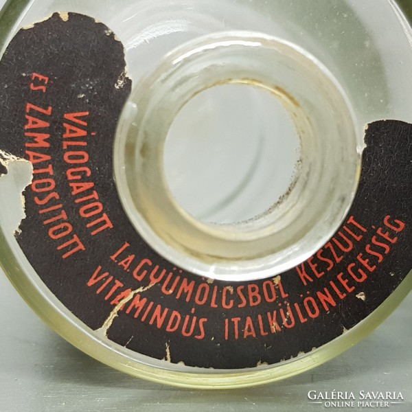 "Diólelke Dr Noseda Likőrkülönlegessége" címkés likőrösüveg (1136)
