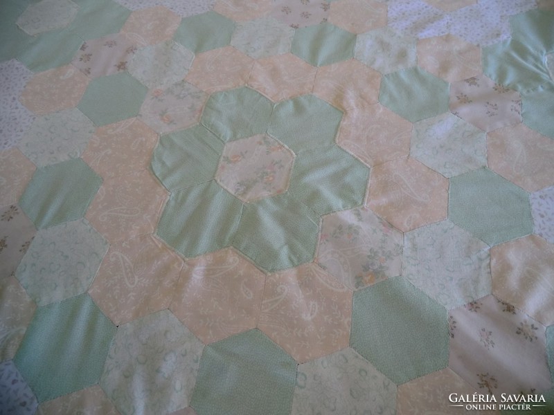 Tablecloth pattern with pathwork print 150x150 cm with sophisticated color scheme special hexagonal