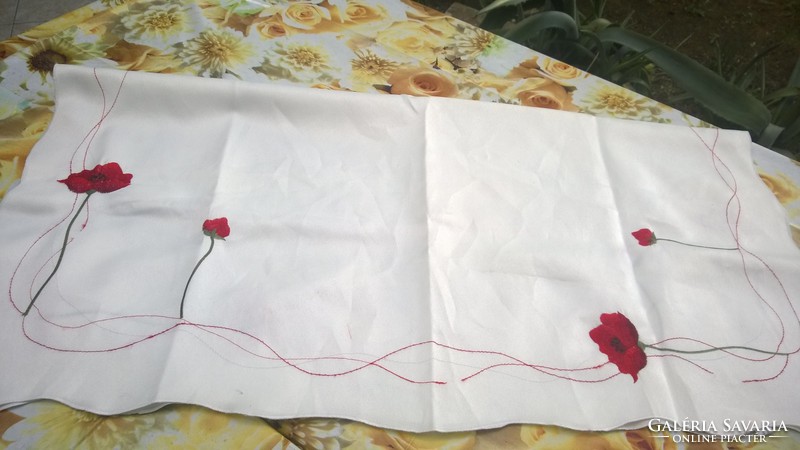 Beautiful poppy small tablecloth 78x78 cm