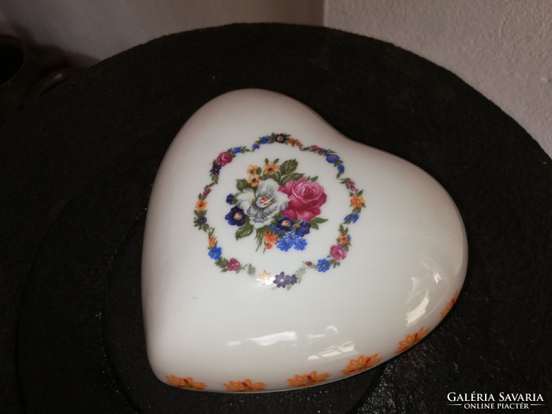 Heart shaped bonbonier, jewelry holder, nostalgia piece