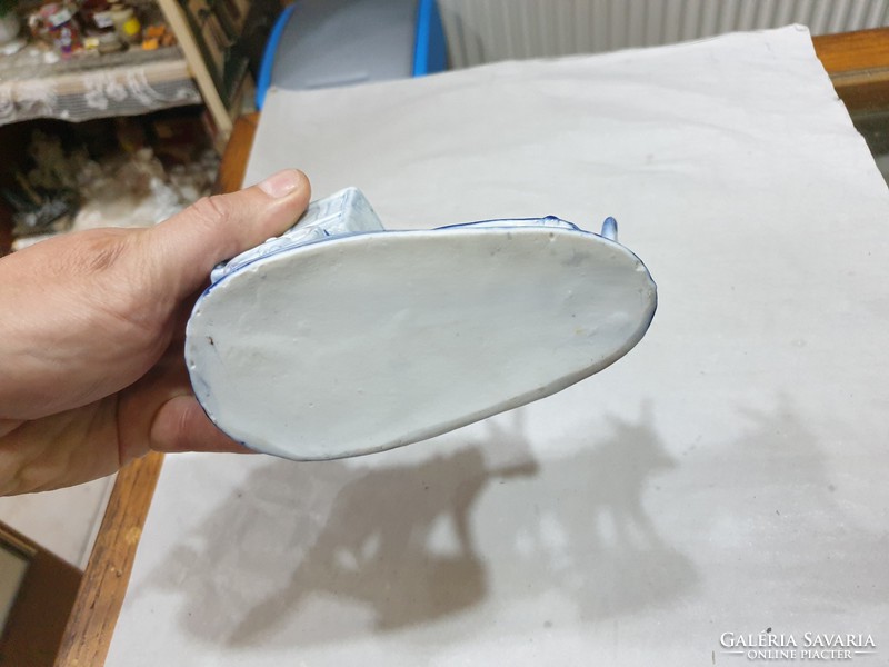 Régi holland porcelán figura 