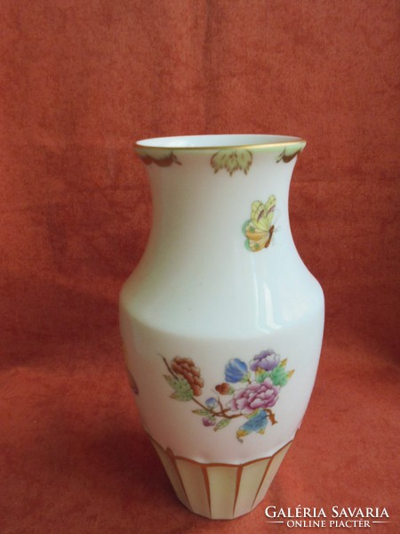 Herendi porcelán Viktória mintás váza