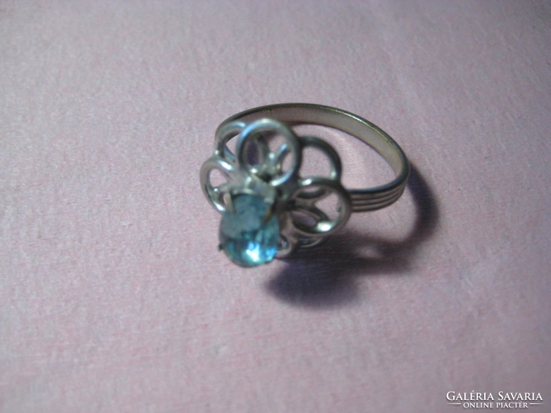Gyűrű  , nyitott , valószínűleg  , ezüst