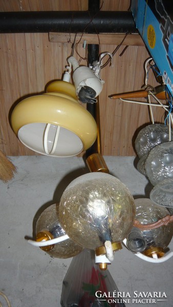 Retro chandeliers with kitchen lamps