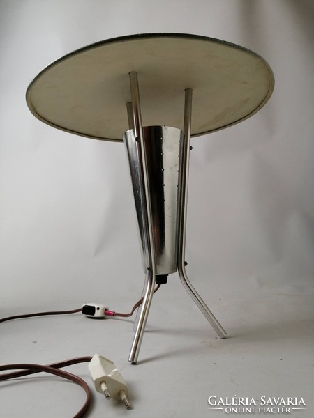 "Űrhajó" asztali lámpa