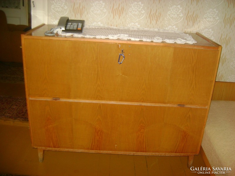 Retro linen chest of drawers with opening door