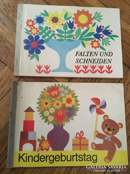 Négy darab 1970-80-as évekbeli Németmyelvű Gyerekkömyv