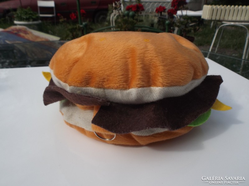 CD TARTÓ - textil -  hamburger alakú  - 20 x 10 cm -szép állapot