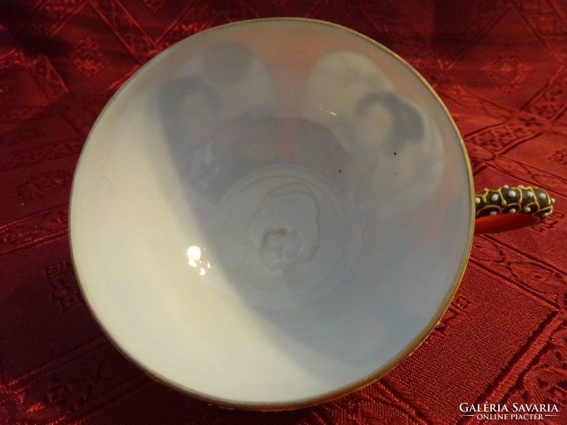 Japán porcelán teáscsésze + alátét. Gésa fej van a csésze aljában. Vanneki!