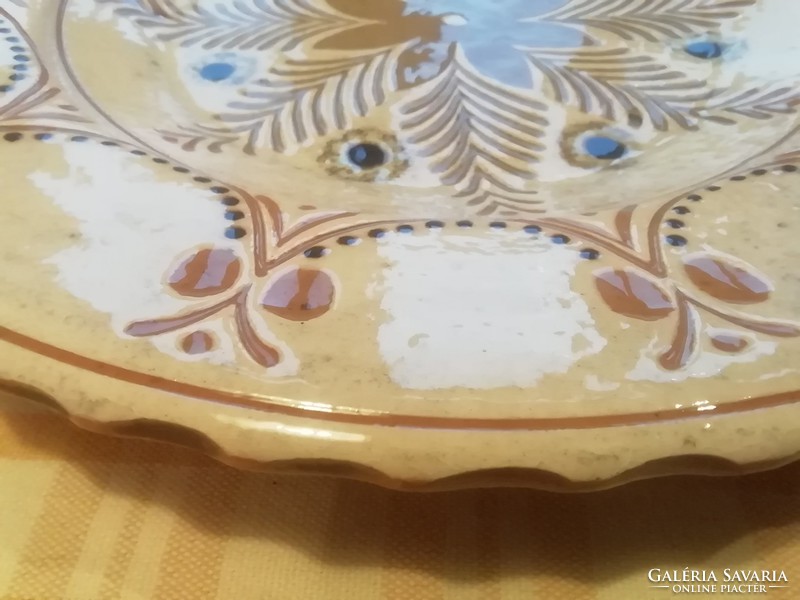 Óbánya Keszler Antal fali tányér homokszín, barna, nagy, gyönyörű, hibátlan óbányai