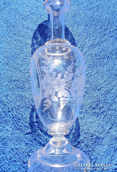 1900 körüli szecessziós jelenetes csiszolt üveg palack