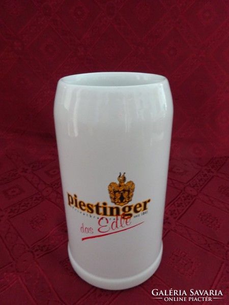 German porcelain beer mug. Piestinger das edle. Half a liter, 17 cm high. He has!